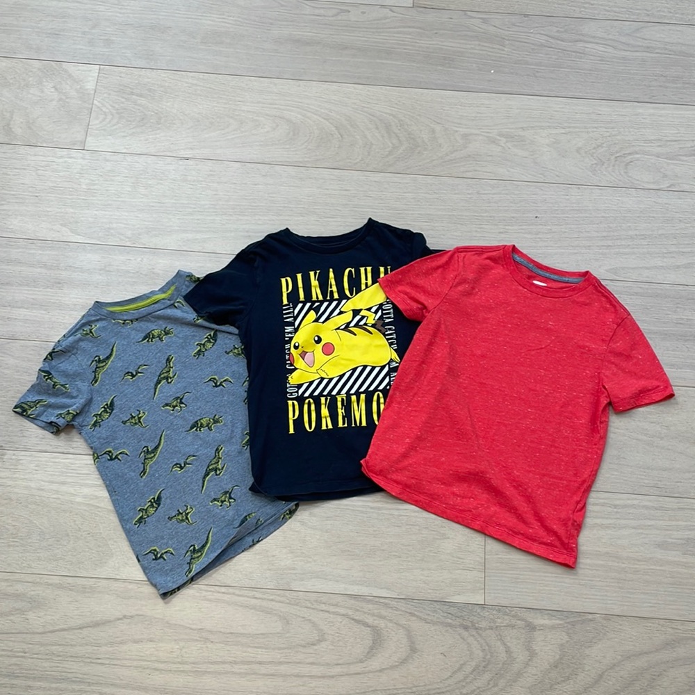 Boys Bundle of 3 Tshirts - Size M (8)